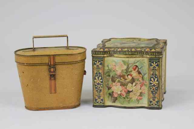 Appraisal: KEEN'S BIRDS MUSTARD TIN AND BINOCULAR CASE c tinplate richly