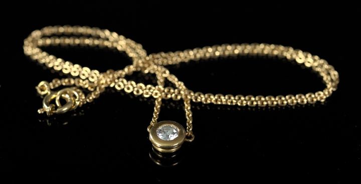 Appraisal: Eighteen-Karat Yellow Gold and Diamond Pendant Necklace composed of a