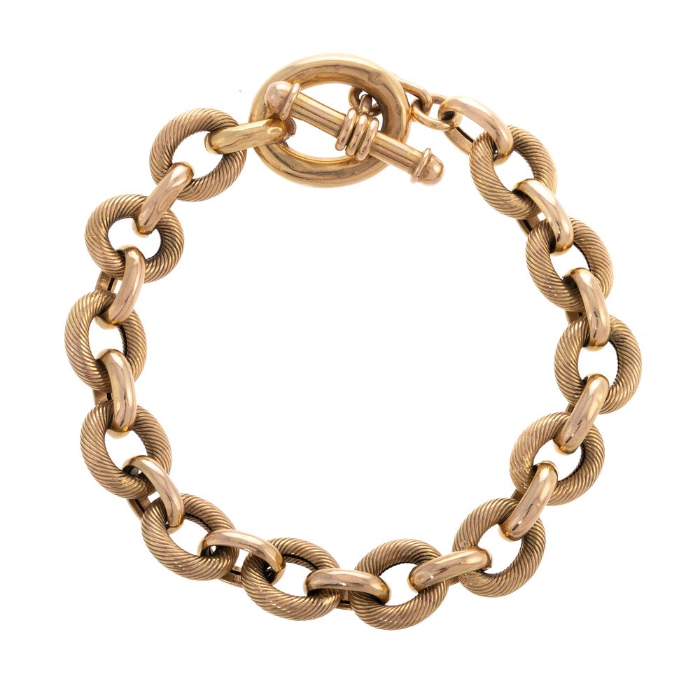 Appraisal: An Italian Textured Link Bracelet in K K yellow gold