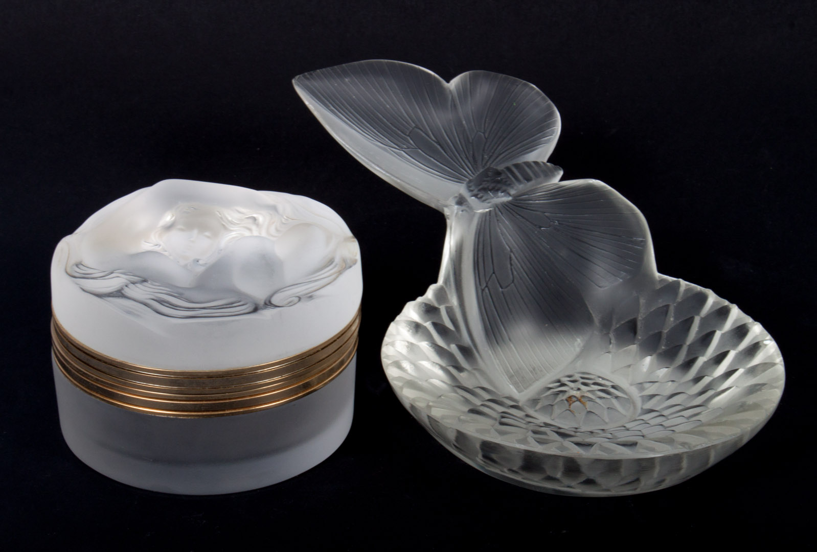 Appraisal: Lalique crystal Daphne dresser box circular gilt-metal-mounted dresser box with