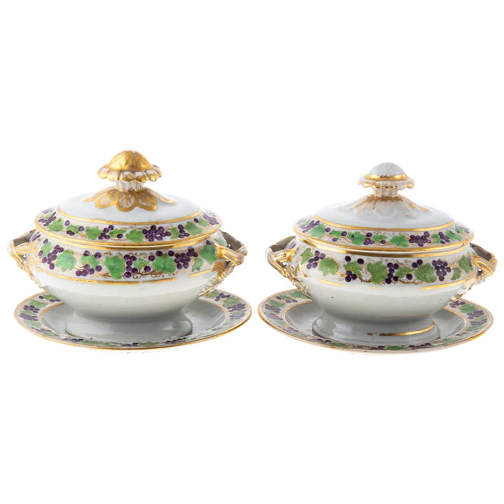 Appraisal: Pair of Chinese Export Sauce Tureens Underplates Circa - for