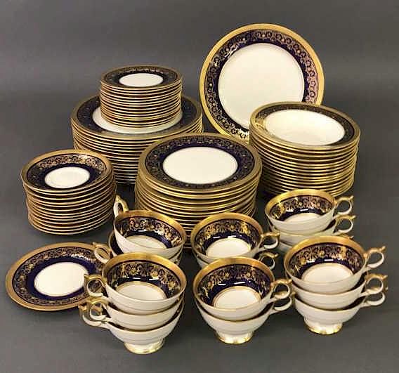 Appraisal: Ansley Bone China Ansley bone china to include sixteen service