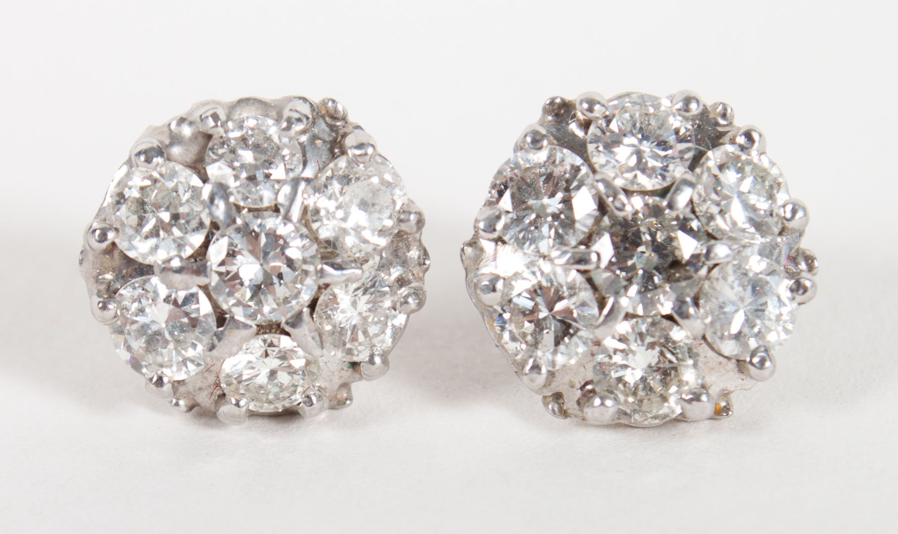 Appraisal: K white gold diamond stud earrings in Diam grams Condition