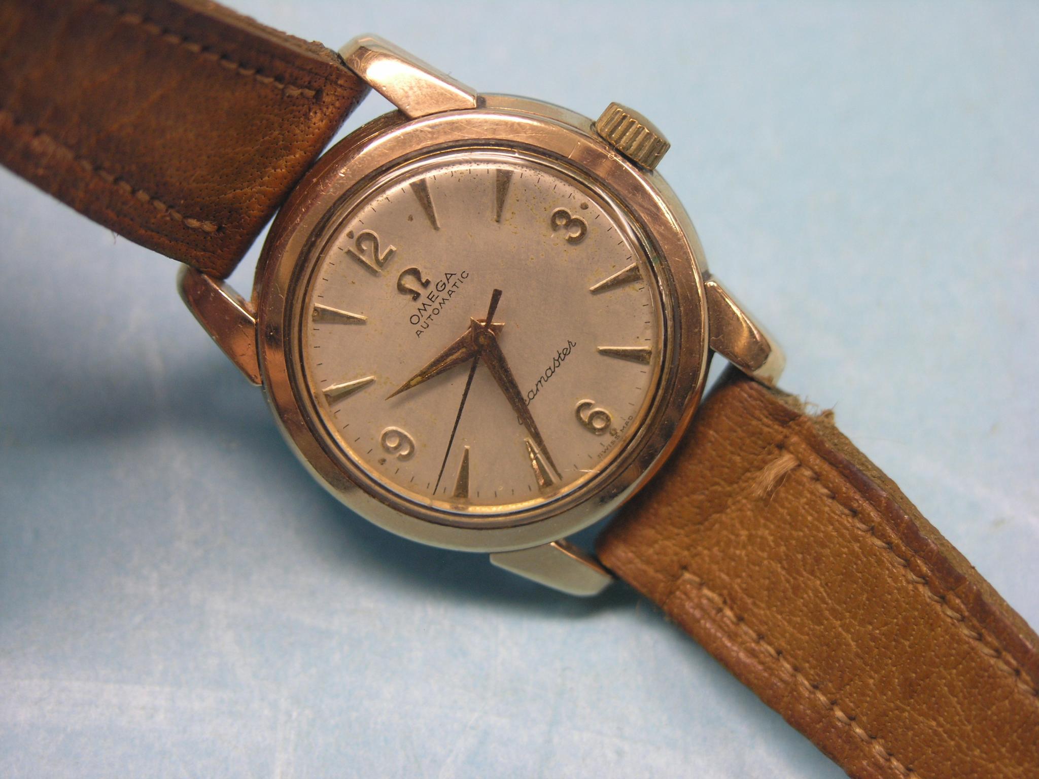 Appraisal: A gentleman's Omega Seamaster automatic wristwatch leather strap