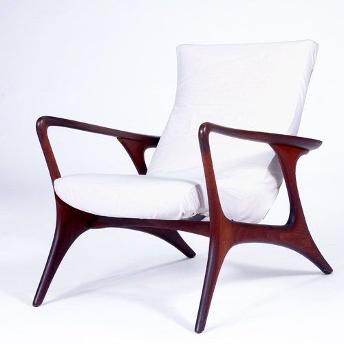 Appraisal: VLADIMIR KAGAN Walnut Contour chair no D with white muslin