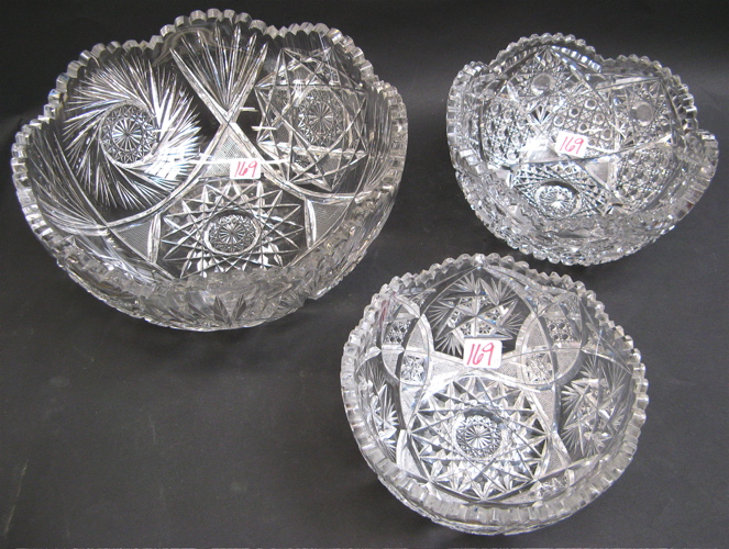 Appraisal: THREE ROUND AMERICAN CLEAR CUT CRYSTAL BOWLS graduated sizes of