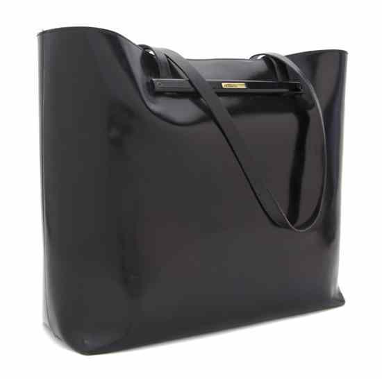 Appraisal: A Gucci Black Shiny Leather Tote Stamped Gucci x inches