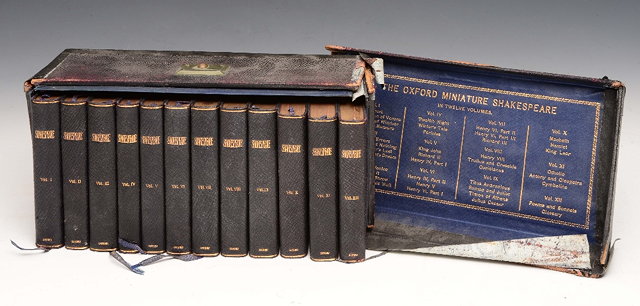 Appraisal: SHAKESPEARE William A Set of volumes The Oxford Miniature Edition