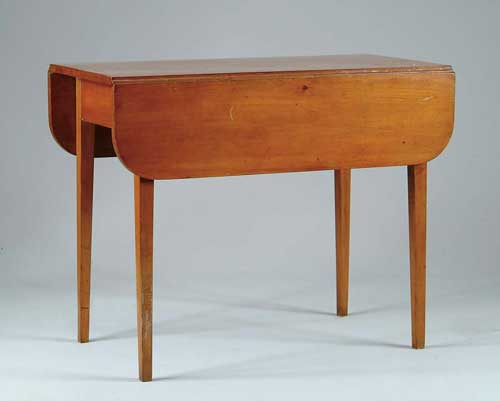 Appraisal: COUNTRY PINE DROP LEAF TABLE Rounded leaves with square tapered