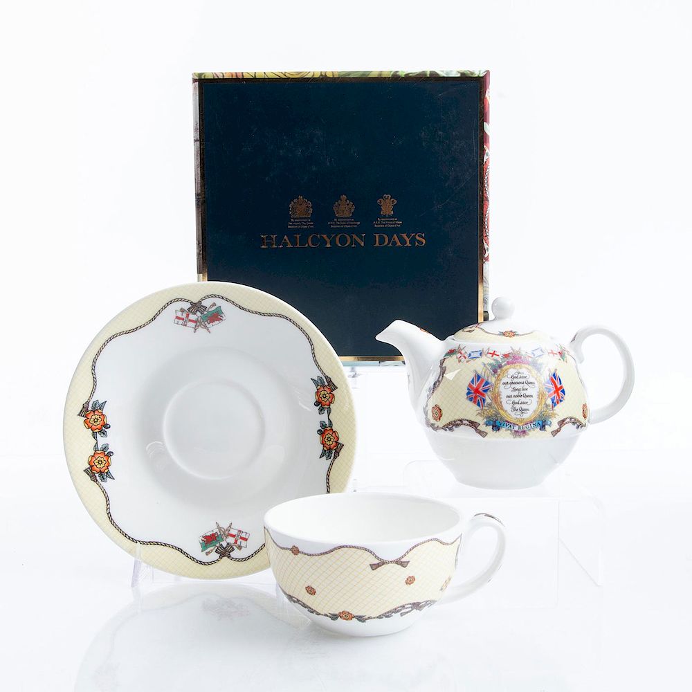 Appraisal: PC HALCYON DAYS VIVAT REGINA TEA SET FOR ONE Teapot