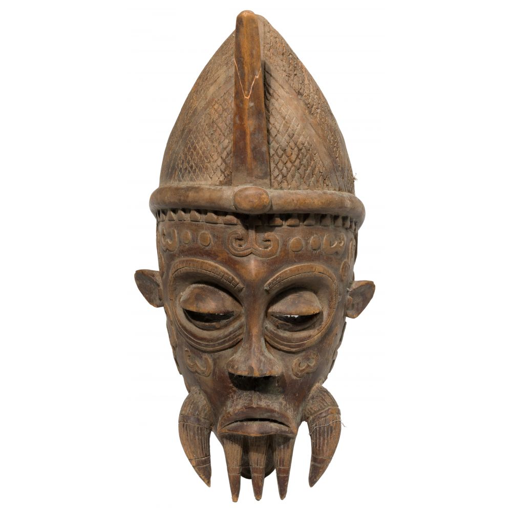 Appraisal: AFRICAN CARVED WOOD TRIBAL MASKHaving a prominent headdress and horns