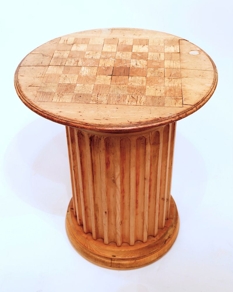 Appraisal: Petite Pedestal Game Table Exclusive on Bidsquare Petite Pedestal Game