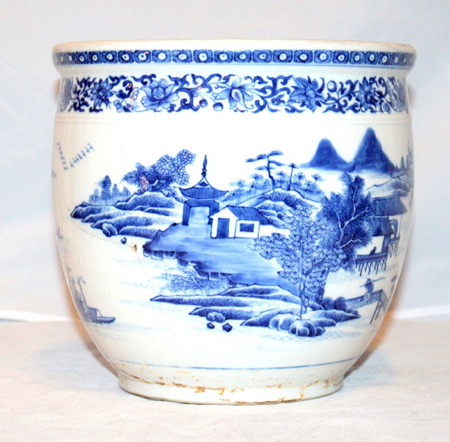 Appraisal: AN TH CENTURY CHINESE BLUE AND WHITE POT with landscape