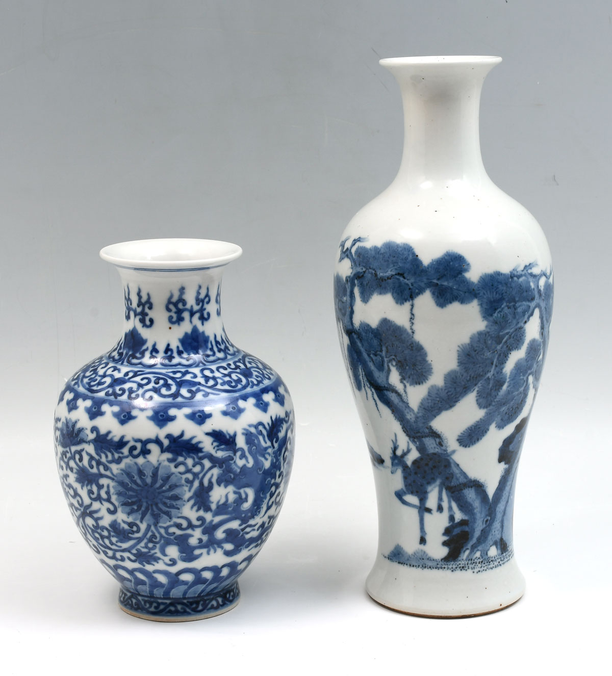 Appraisal: PC TH CENTURY CHINESE BLUE WHITE PORCELAIN VASES Comprising -