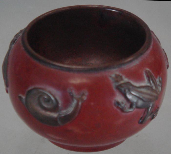 Appraisal: Japanese bronze bowl with applied snail frog bats butterfly decoration