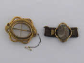 Appraisal: A Victorian pinchbeck swivel locket brooch the central double glazed