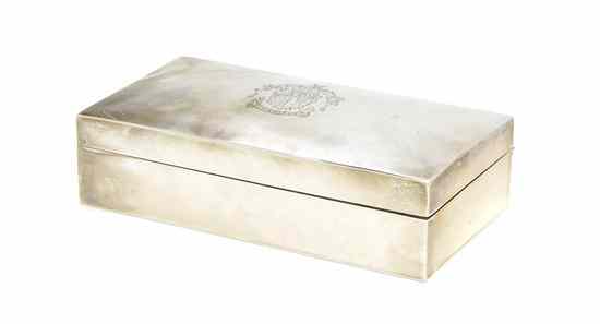 Appraisal: An English Silver Box Thomas Wallis II London the domed