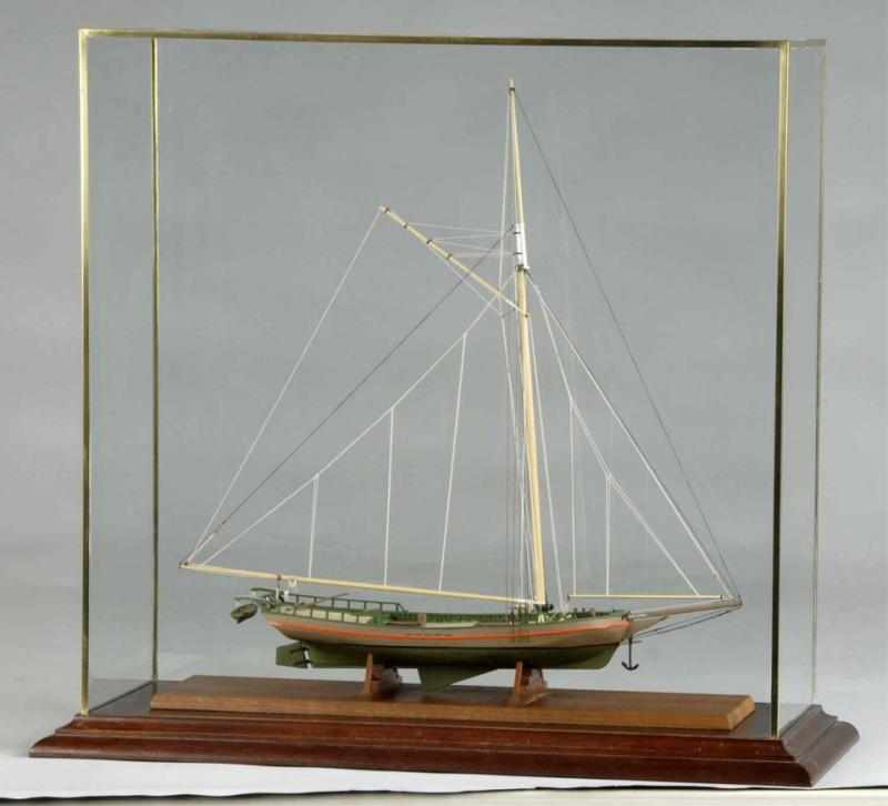 Appraisal: Hudson River Sloop Victorine Model Built by M Guzzo Plank-on-frame