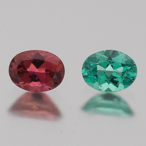 Appraisal: UNMOUNTED CT OVAL CUT PINK TOURMALINE AND CT OVAL CUT