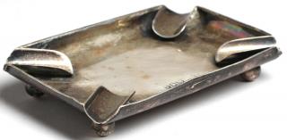 Appraisal: Edwardian English Sterling Silver Ashtray Bearing London sterling hallmarks a