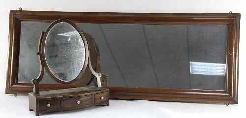 Appraisal: A mahogany framed dressing table mirror on a box base