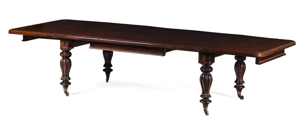 Appraisal: WILLIAM IV MAHOGANY EXTENDING DINING TABLE CIRCA with three leaf