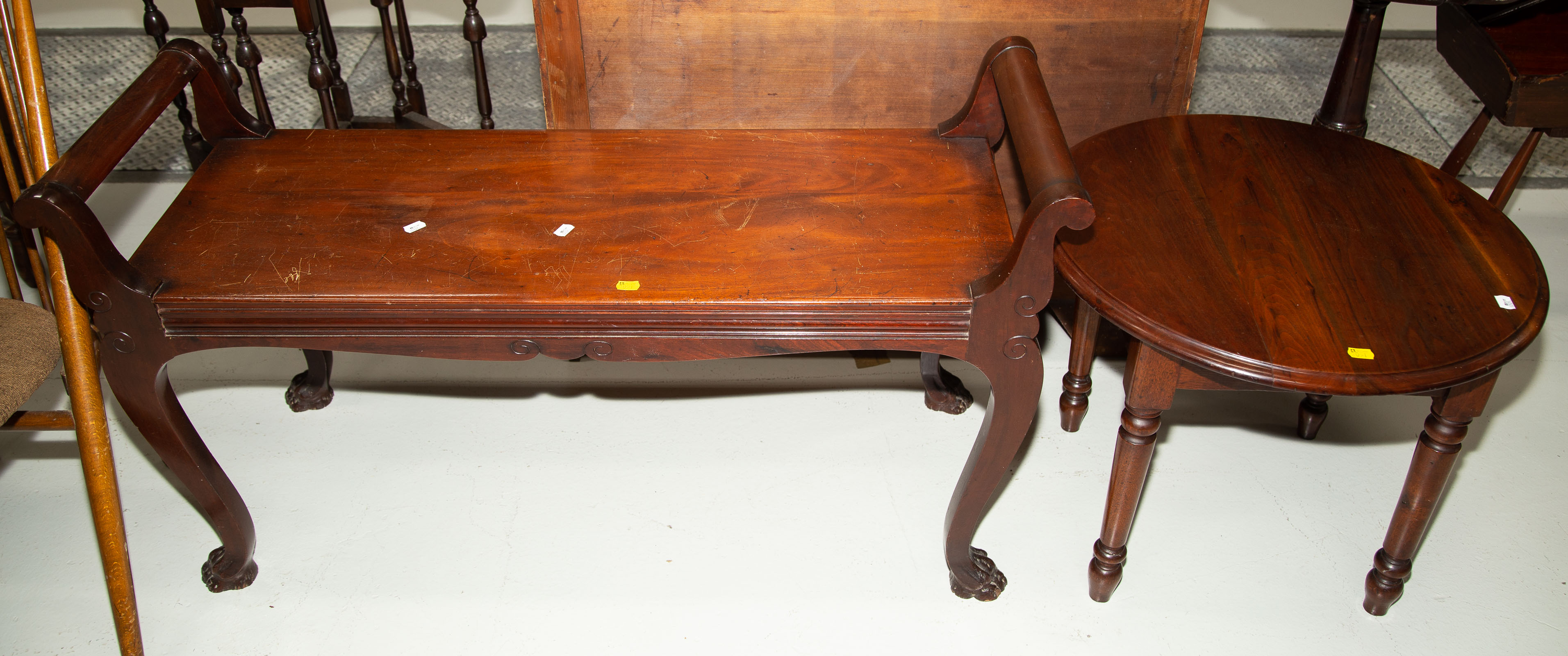 Appraisal: CLASSICAL STYLE WINDOW BENCH AN END TABLE Both late th