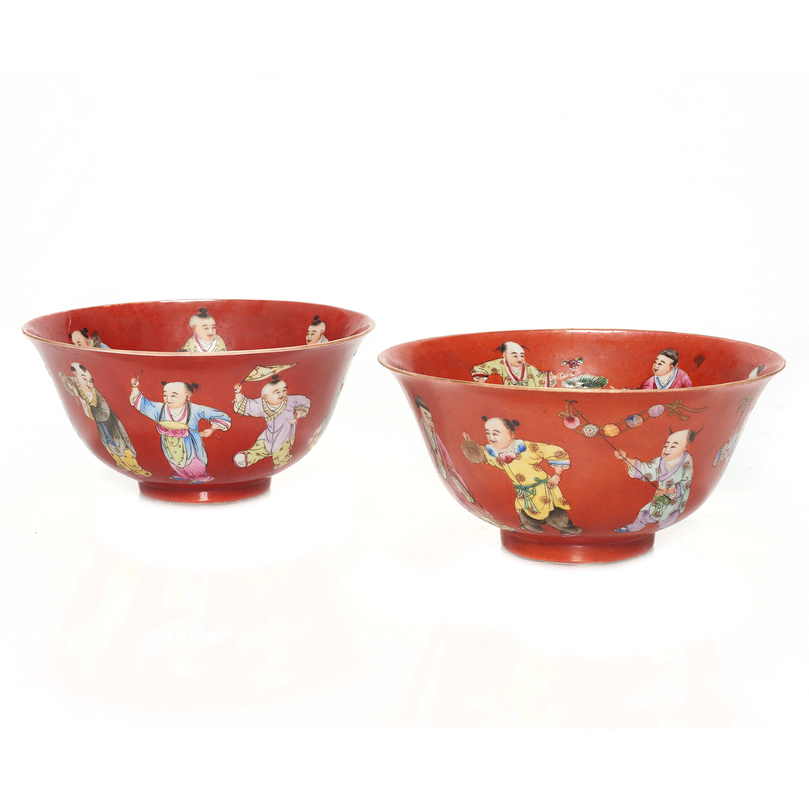 Appraisal: PAIR OF CHINESE FAMILLE ROSE BOWLS Pair of Chinese famille