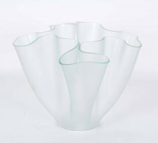 Appraisal: Manner of Venini Handkerchief Vase The textured and colored glass