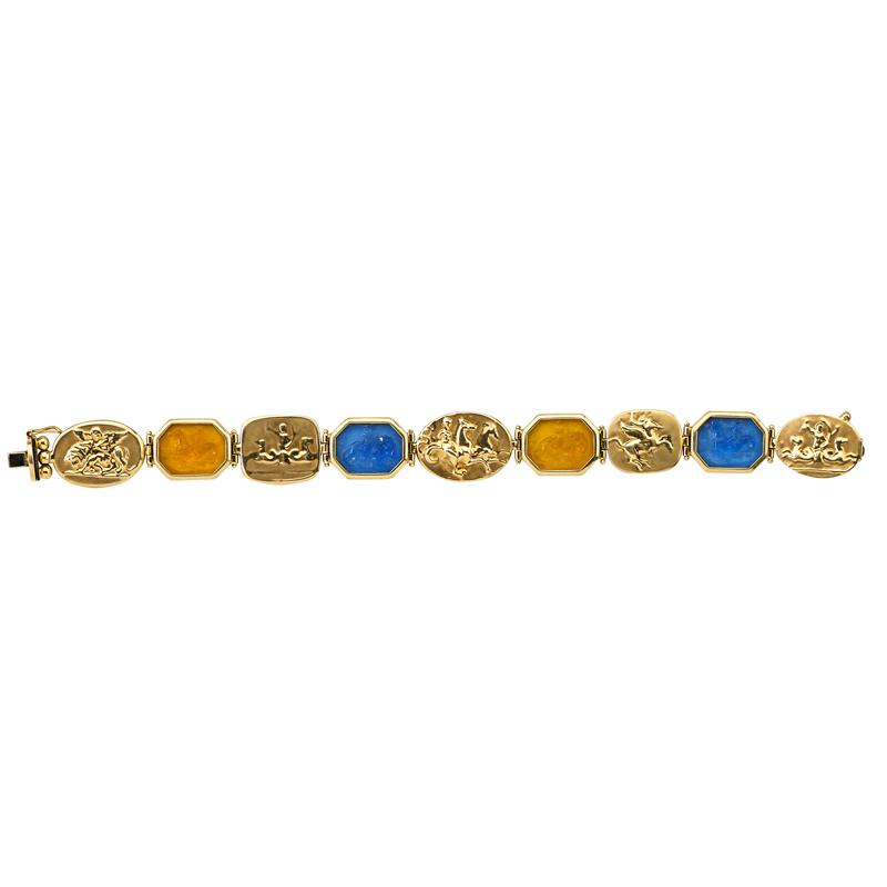 Appraisal: K YELLOW GOLD AND GLASS CAMEO BRACELET Condition Report