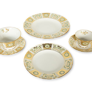 Appraisal: A Royal Crown Derby Porcelain Dinner Service in the Green