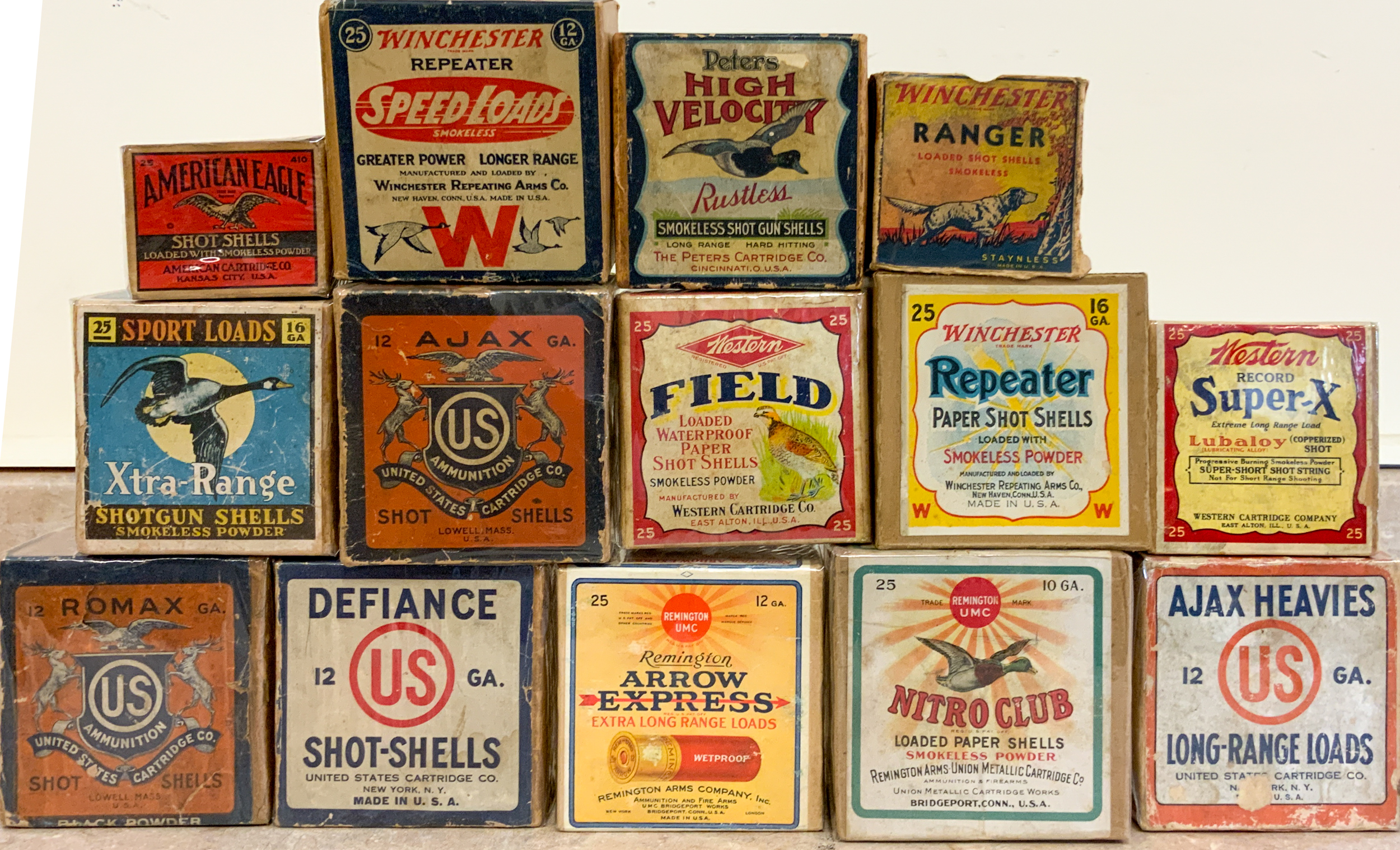 Appraisal: SHOTGUN SHELL BOXES box full others are empty Western Remington