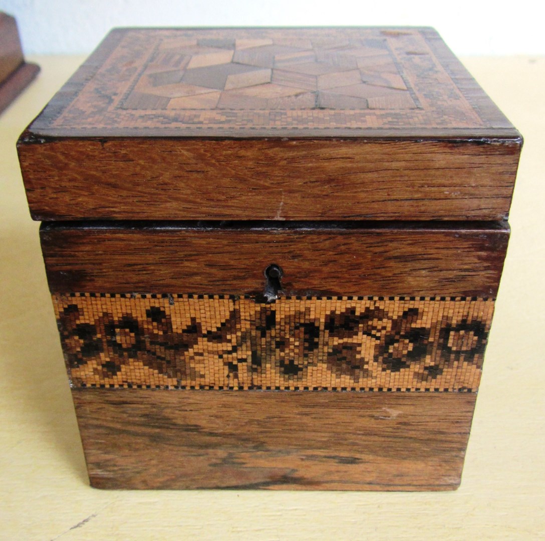 Appraisal: A th century Tunbridge ware square rosewood tea caddy cm