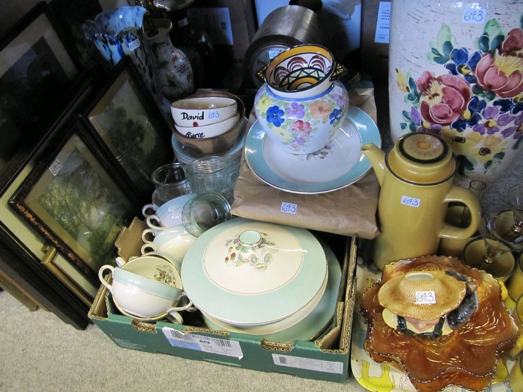 Appraisal: Lot comprising a box and a tray of assorted ceramics