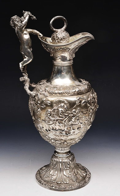 Appraisal: A GEORGE IV SILVER CLARET JUG of baluster form with