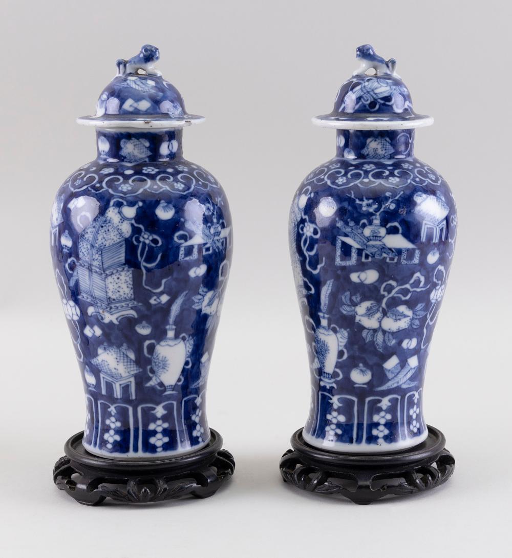 Appraisal: PAIR OF CHINESE BLUE AND WHITE PORCELAIN COVERED VASES LATE