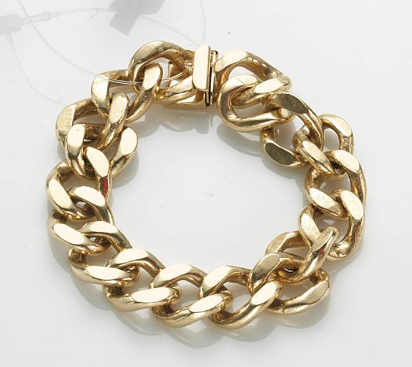 Appraisal: A k gold link chain bracelet gross weight approximately gr