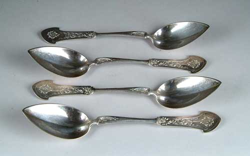 Appraisal: SET OF TWELVE STERLING GORHAM SPOONS IN THE CORINTHIAN PATTERN