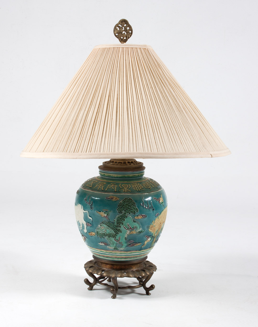 Appraisal: Chinese Export porcelain ginger jar lamp with raised dragon and