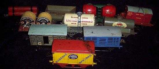 Appraisal: A large quantity of Hornby rolling stock including Fyffes banana