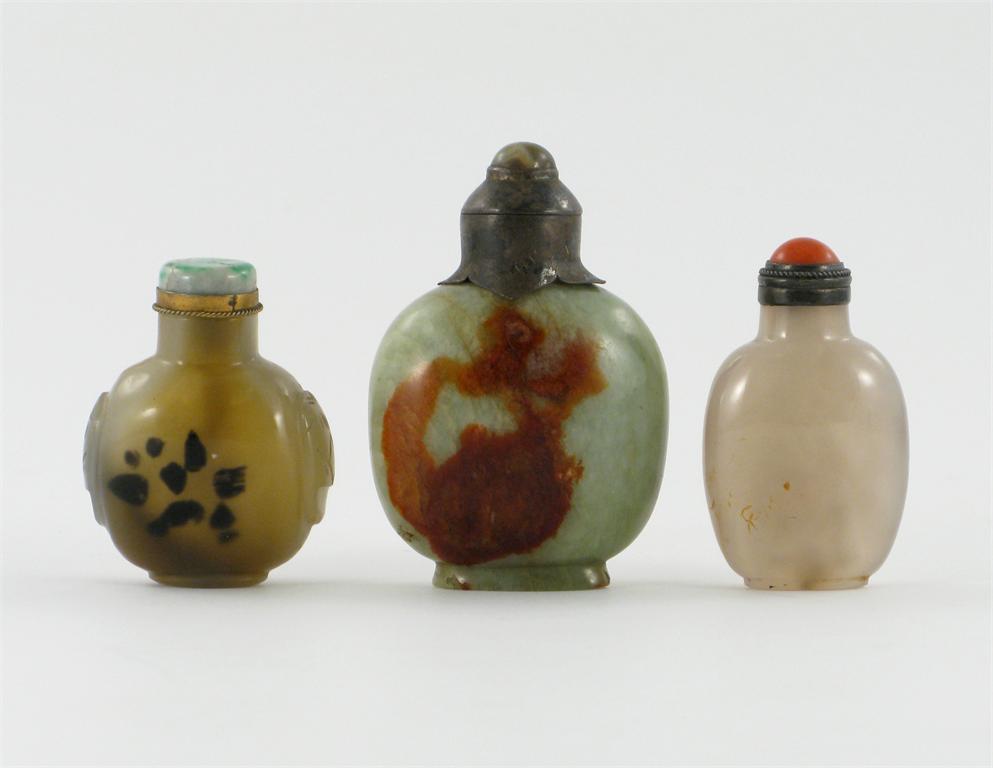 Appraisal: Three Chinese snuff bottles