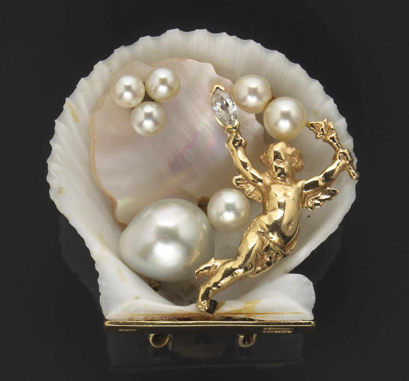 Appraisal: A shell cultured pearl diamond mother of pearl k gold