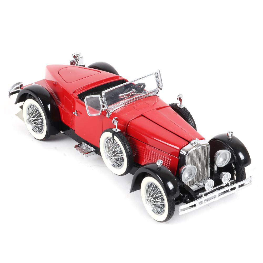 Appraisal: STUTZ BLACKHAWK BOATTAIL SPEEDSTER SCALE DIECAST CAR Stutz Blackhawk Boattail