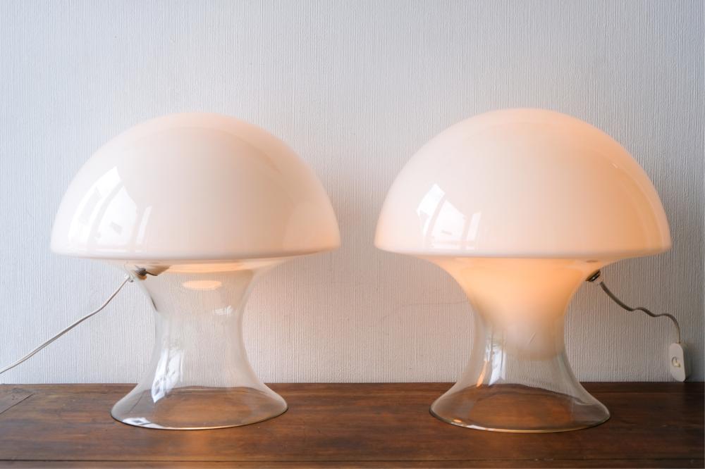 Appraisal: PAIR VISTOSI VENINI MODERN GLASS MUSHROOM LAMPSItalian Modern 'Mushroom' table