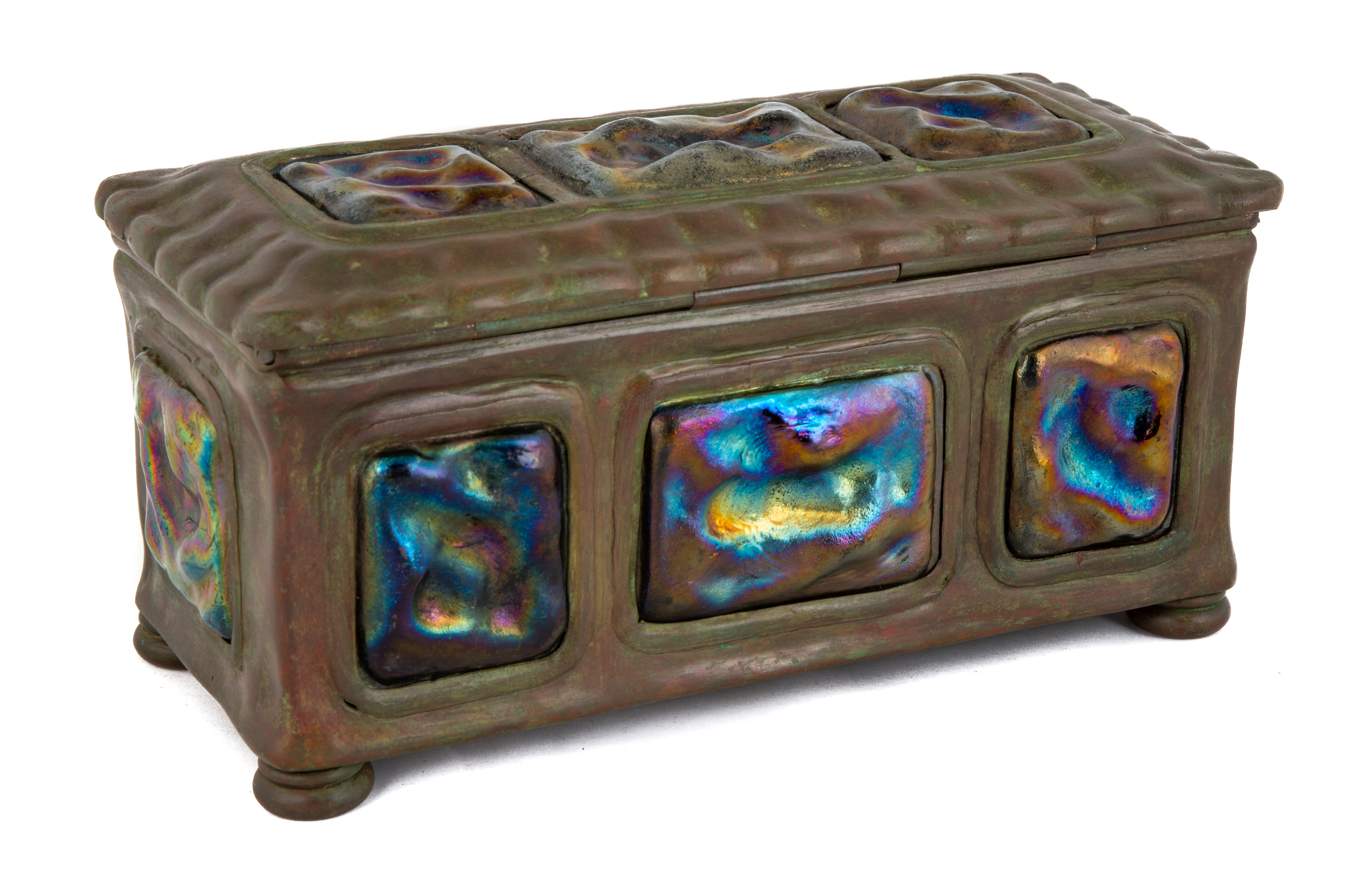 Appraisal: TIFFANY STUDIOS NEW YORK TURTLEBACK JEWELRY CASKET Early th century