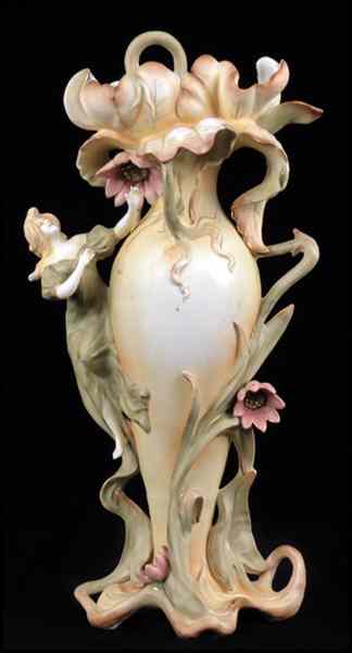 Appraisal: GERMAN ART NOUVEAU PORCELAIN VASE Bearing a blue Saxony mark