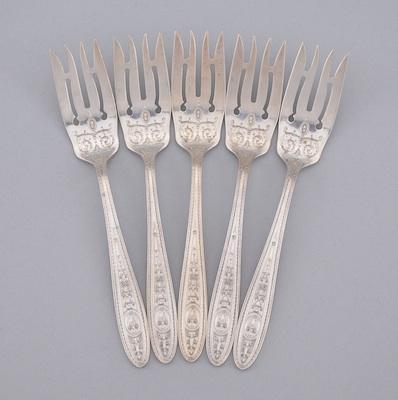 Appraisal: A Set of Five Sterling Silver Fish Forks in Wedgwood