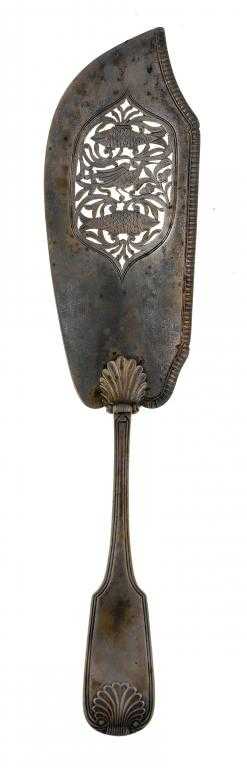 Appraisal: A GEORGE III FISH SLICE Fiddle Thread and Shell pattern