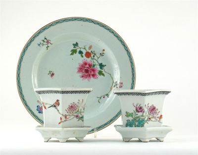 Appraisal: A small pair of Chinese famille rose hexagonal jardini res