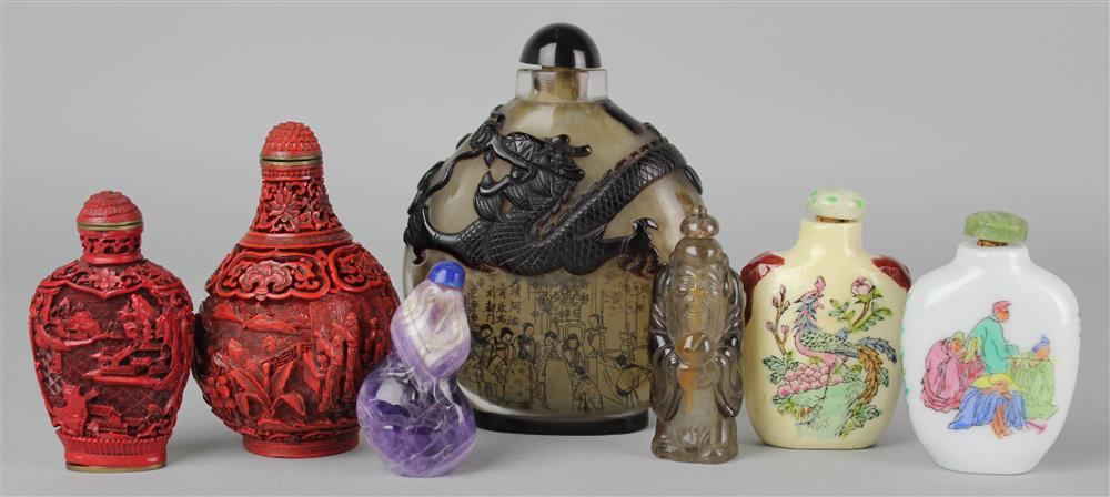 Appraisal: COLLECTION OF CHINESE SNUFF BOTTLES including a master snuff with